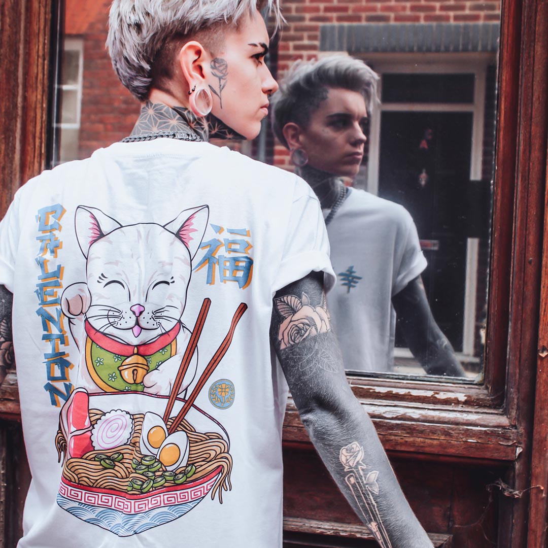 Ramen and cats t hot sale shirt